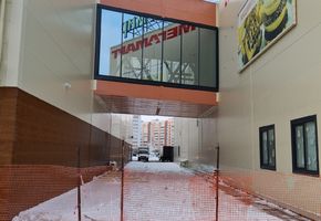 Светопрозрачные фасадные конструкции в проекте Фасадное остекление в ТЦ Матрешка
