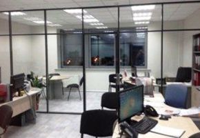 Завершен монтаж  стационарных офисных перегородок  в офисе ООО  Сибстройальянс