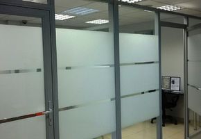 Изготовление   и установка  офисных перегородок  для Тюменского офиса ПАО Бинбанк