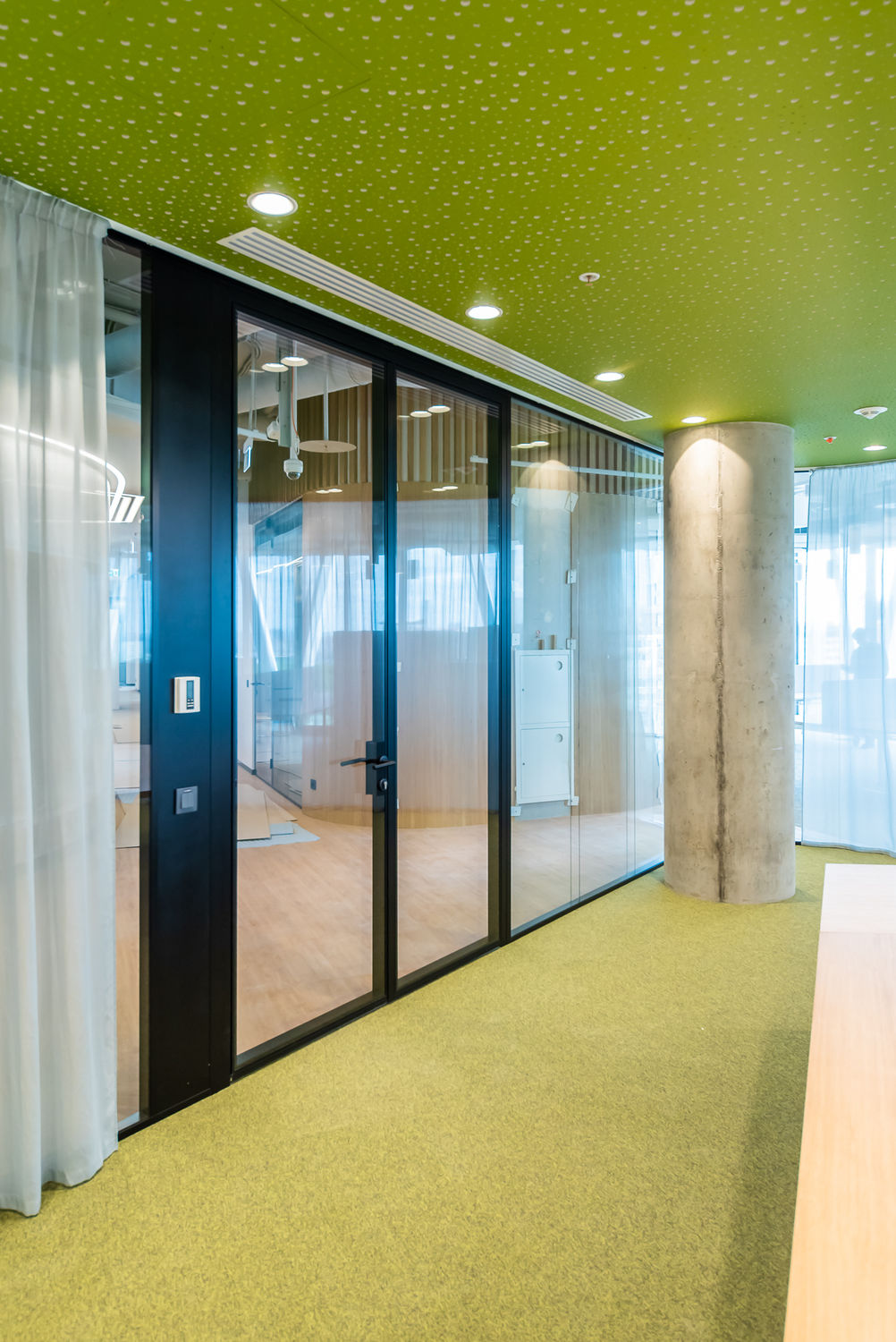 Фото Двери MAGIC LITE 45