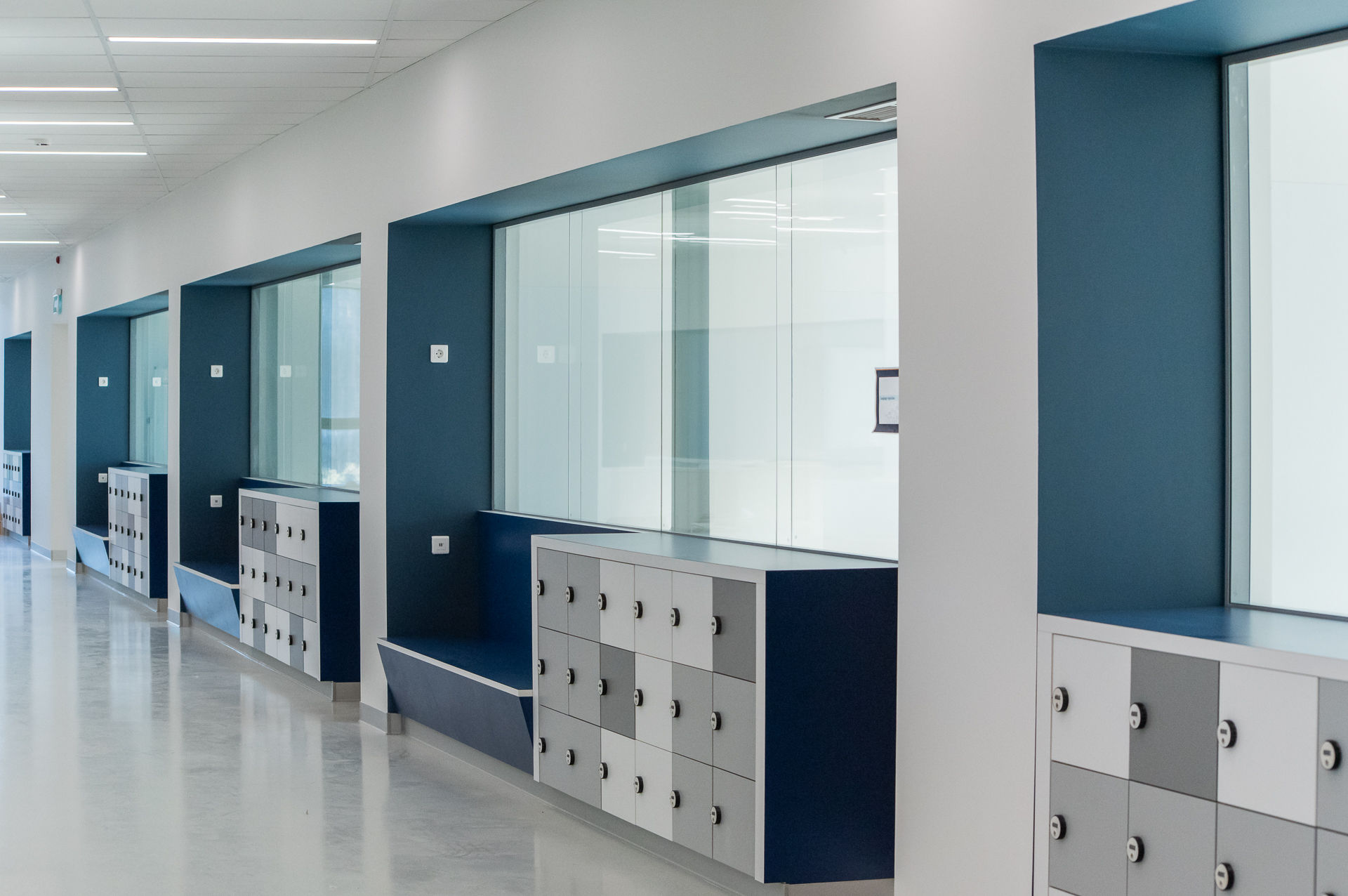 Фото Стационарные перегородки NAYADA-Twin со звукоизоляцией