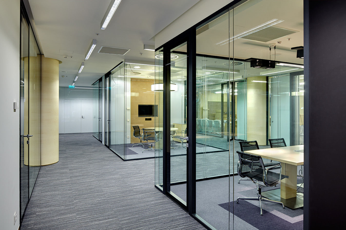 Фото Звуконепроницаемые двери NAYADA-Magic