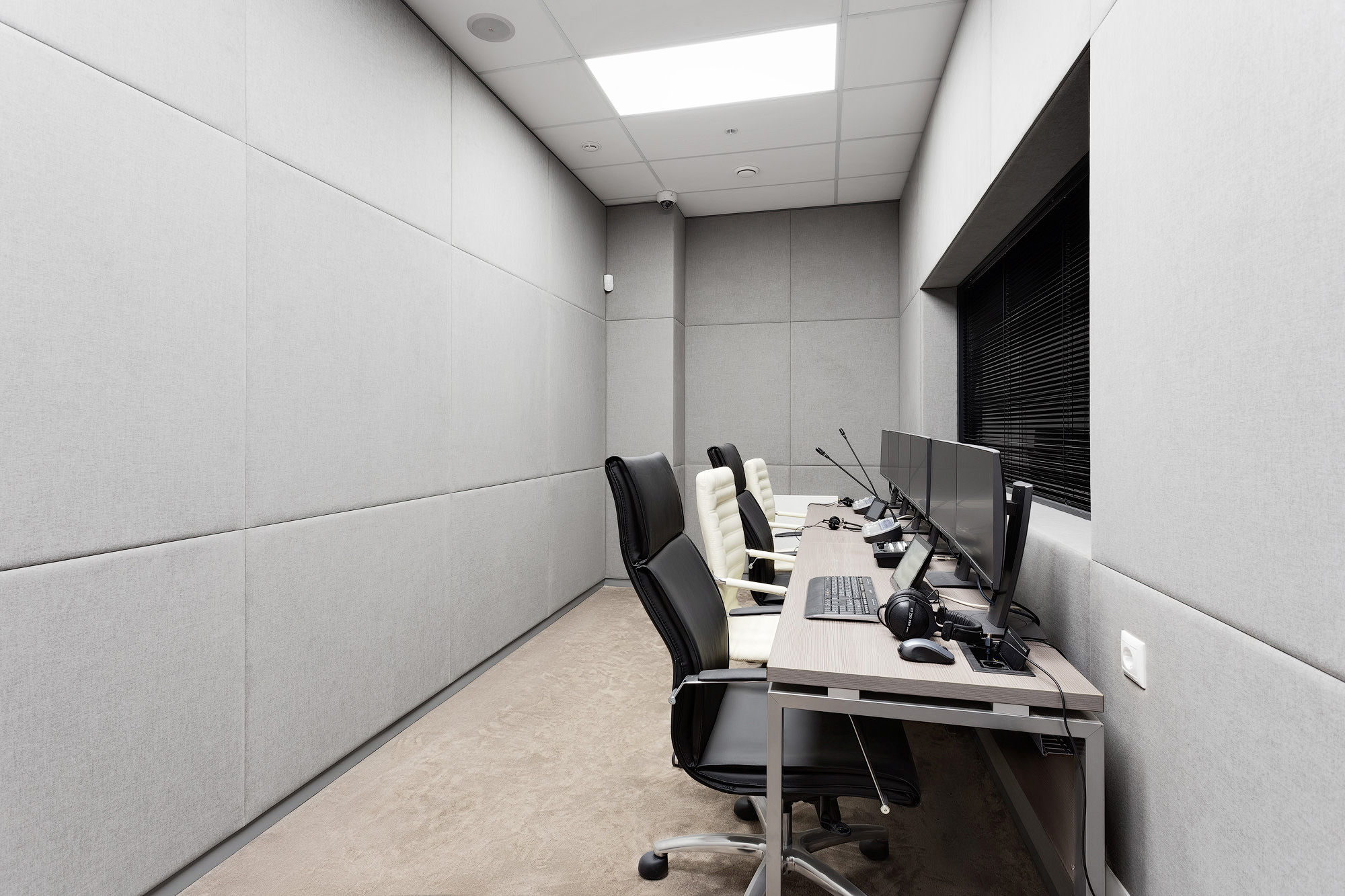 Фото Перегородки из ценных пород дерева NAYADA-Regina Line