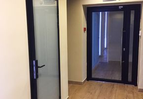 Двери Intero N в проекте Офисные перегородки и офисные двери компании NAYADA в Тобольске