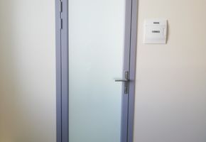 Двери в проекте Перегородки, двери, панели для административно-бытового здания СИБУР