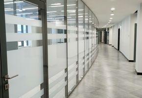 Двери MAGIC LITE 45 в проекте Здание НТЦ Новатэк вторая очередь