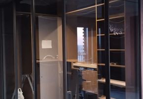 Стационарные перегородки в проекте Перегородка Nayada Slim Cascad в частном интерьере