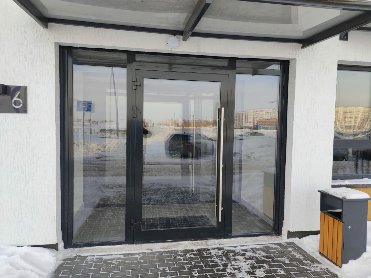 Фото Двери фасадные Nayada-Fasad