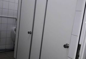 Сантехнические  перегородки  для  торговых центров  в Тюмени