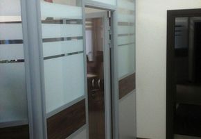 Перегородки для  офиса на  алюминиевом профиле NAYADA в Тюмени