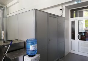 Мобильные перегородки для учебного заведения в Тюмени