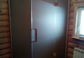 Душевая перегородка в бане
