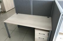 Установка мобильных перегородок и мебели в офисе компании 