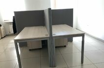Установка мобильных перегородок и мебели в офисе компании 