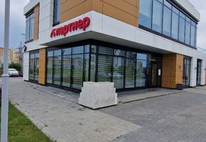 Перегородки и двери для офиса продаж