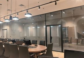 Стационарные перегородки Nayada – TWIN и Дверь Nayada Magic для «Министерство Юстиции» г. Екатеринбург.