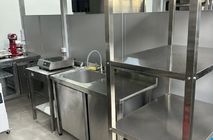 Установка мобильных перегородок Nayada-Blitz и комбинированной перегородки Standart для Тюменского техникума индустрии питания, коммерции и сервиса.